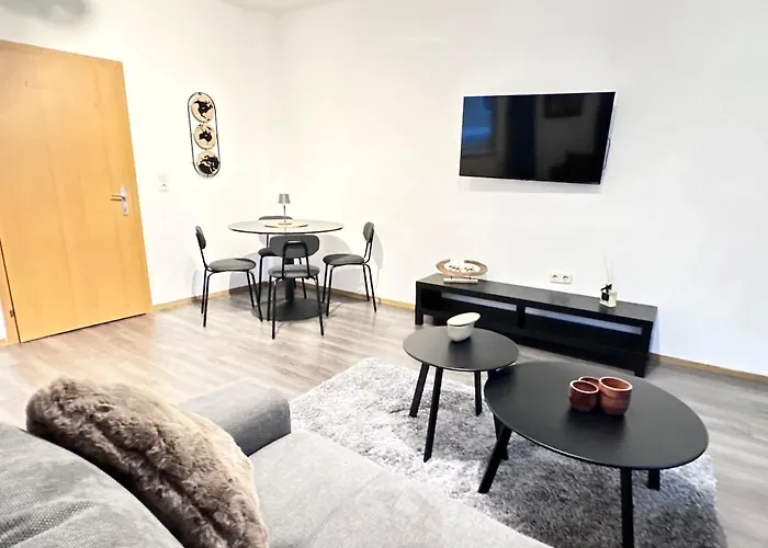 아파트 Lovingly & Comfortably Furnished Langenstein